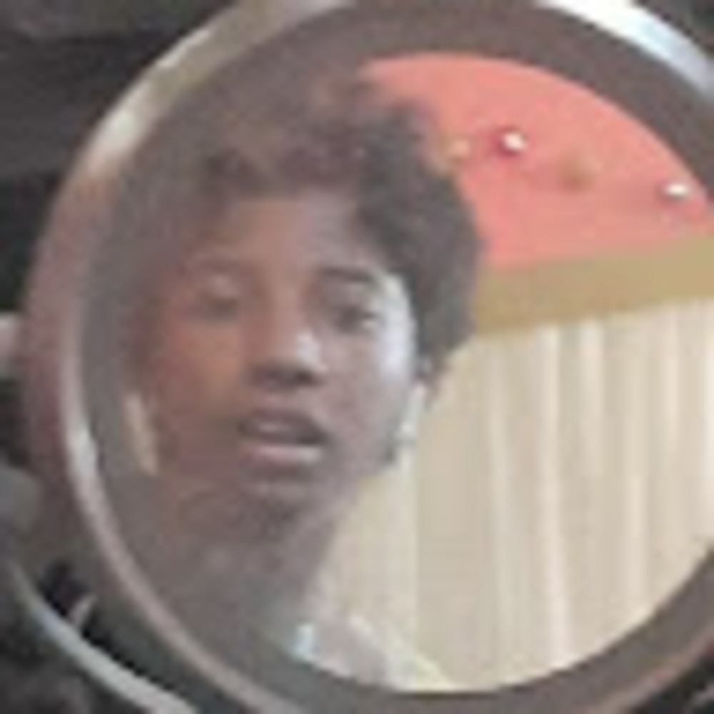 Meet your Posher, Anaperson